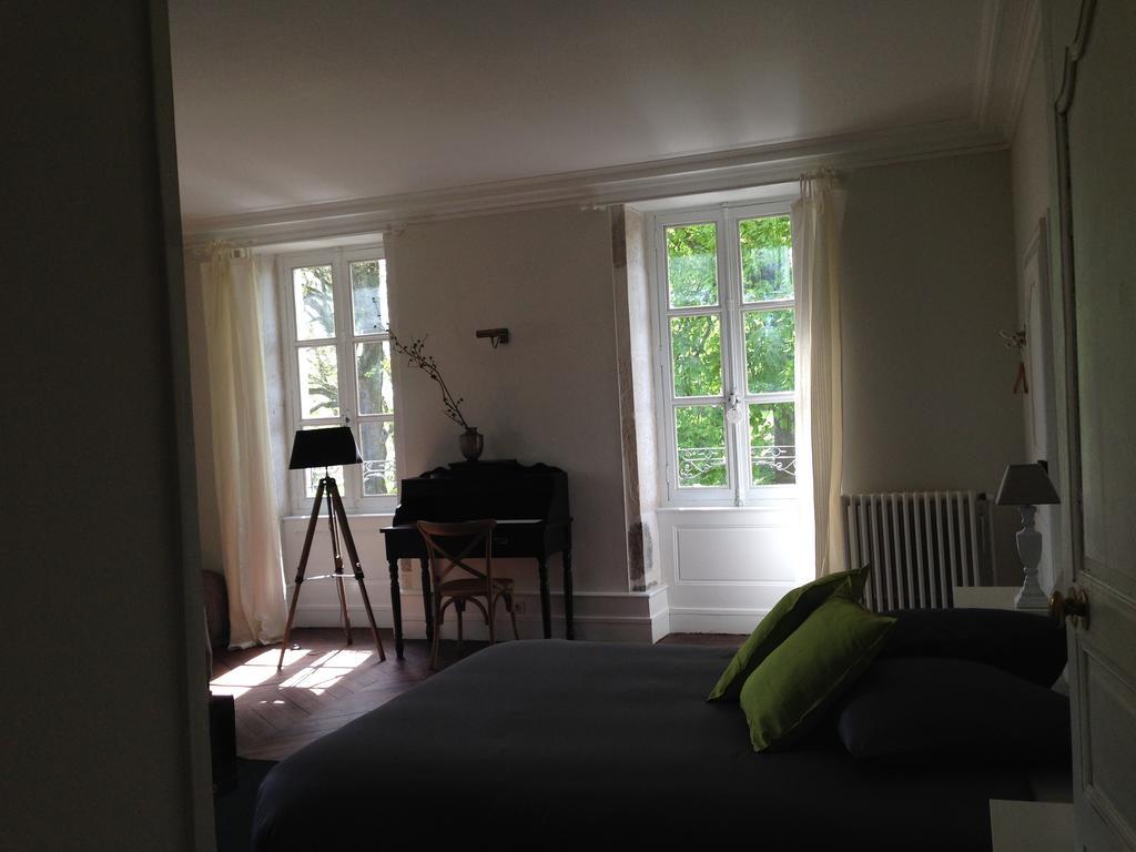 סמור-אן-אוסווה Les Chambres D'Hotes Du Bois Joli מראה חיצוני תמונה